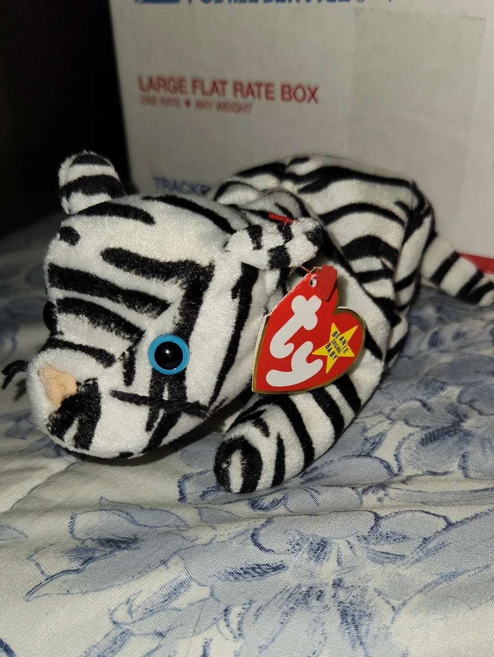 NWT BLIZZARD Vintage Beanie Baby, 1996, black/white  tiger